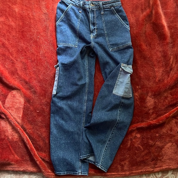 HOLLISTER JEANS - Picture 1 of 4